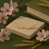Brinco Dourado Ear Cuff 5 Pedras Zircônia